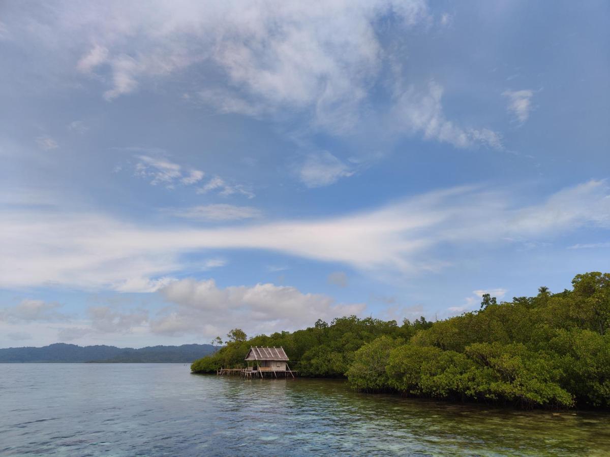 Pesona Papua Homestay Besir Luaran gambar