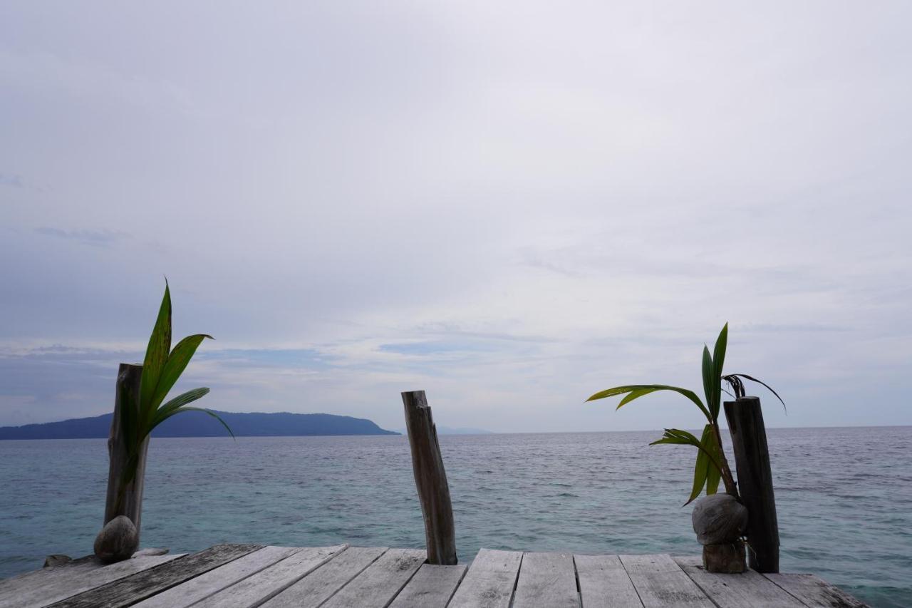Pesona Papua Homestay Besir Luaran gambar